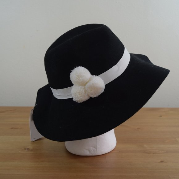 August Hats It Girl 3 Pom Large Wool Fedora Black main image 8